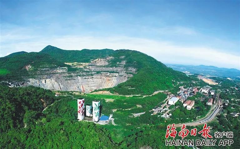 1717063472354597.jpg 海南这座矿山,为何这么绿?3.jpg